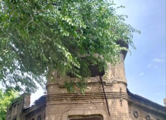 В Мариуполе показали новые фото Дома Нильсена: памятник архитектуры продолжает рушиться, — ФОТО