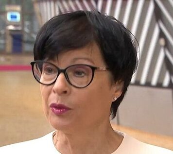 Еврокомиссар по расширению Кос приехала в Киев обсудить необходимые реформы