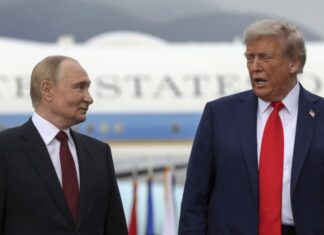 Аналітик оцінив вплив візиту Лумер на Трампа. Каже, Путін все ще може донести своє бачення