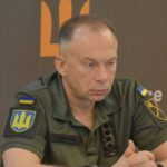 Сирський: Передаю наступнику армію, яка не лише тримає оборону, а й наступає