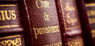 У Латвії проголосували за заборону ввезення книг, одягу та іграшок з РФ та Білорусі