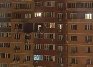 У Росії знову заявили про атаку дронів. Влада Ростова повідомляє про загиблих – відео