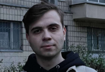 У Києві поліціянти затримали й доставили до ТЦК журналіста-розслідувача hromadske