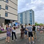 В Мариуполе оккупанты обещают до конца сентября почти закрыть очередь на компенсационное жилье