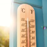 Жара во Франции остановила три ядерных реактора, еще восемь работают в полсилы, — Le Figaro