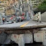 В сети показали видео разрушенного моста на трассе Мариуполь — Донецк