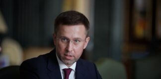 Корецкий недоволен «планами стойкости», министерства получили неделю