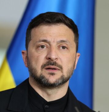 Зеленский предложил Путину провести встречу в «захваченной» Константиновке