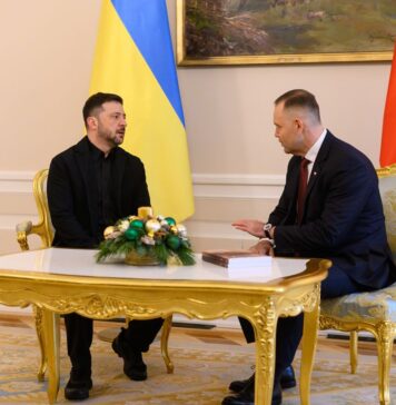 Навроцкий не смог решить с Зеленским вопрос Волынской трагедии и УПА