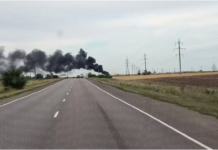 На трассе Бердянск — Мариуполь горят грузовики, — ВИДЕО