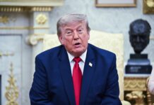 Трамп анонсував повне відкриття Ормузької протоки та заявив про «останній шанс» для Ірану