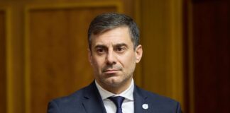 Щонайменше 375 українців загинули в російському полоні – Лубінець