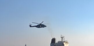 Італійські військові висадилися на танкер «тіньового флоту» РФ
