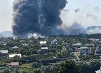 Слідство розглядає дві версії причин вибухів на полігоні у Хмельницькому