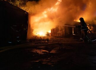 Росіяни вночі атакували Київ та область, загинули троє людей