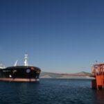 Поряд з міжнародним КТК вперше за тижні уразили танкер з російською нафтою – Bloomberg