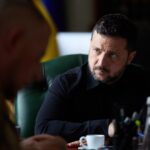 Зеленський про вибори під час війни: Це цунамі для держави, яке розколе Україну
