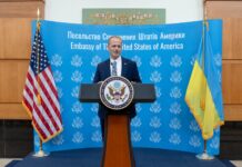 Новий тимчасовий повірений США Пол Г’юстон розпочав роботу в Україні