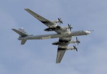 СБУ поразила в Энгельсе ракетоноситель ТУ-95МС, который бил по Украине, — Зеленский