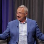 «Олигархическая система возникла при Кучме, но преемники ее не сломали»: интервью с Головатым