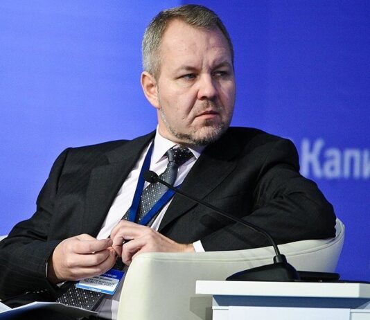 Иноземцев объяснил, почему удары по НПЗ бьют по России сильнее всего
