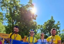 Мариупольцы присоединились к «Забегу в вышиванках», — ФОТО
