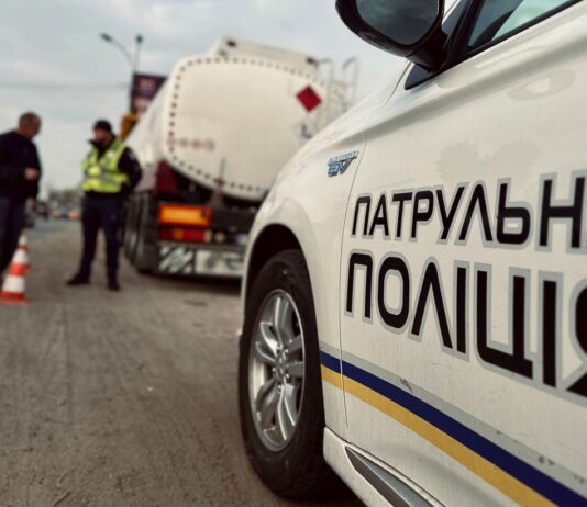 По трассе Киев — Чоп частично возобновили движение после масштабного пожара