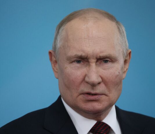 Чиновники в РФ считают, что Путин может пойти на ядерный удар по Украине, — СМИ