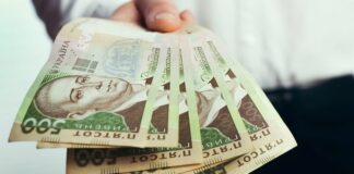 Мариупольские переселенцы могут получить 10 тысяч гривен: кто имеет право и какие документы нужны