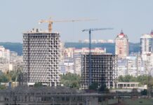 Война не обрушила цены. Почему квартиры в Киеве до сих пор дорогие и чего ждать дальше