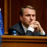 Колишнього генпрокурора Кравченка звільнили з органів прокуратури. Він сам попросив про це