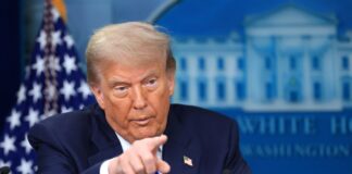 Три ведущих американских СМИ подали на Трампа в суд после громкого запрета