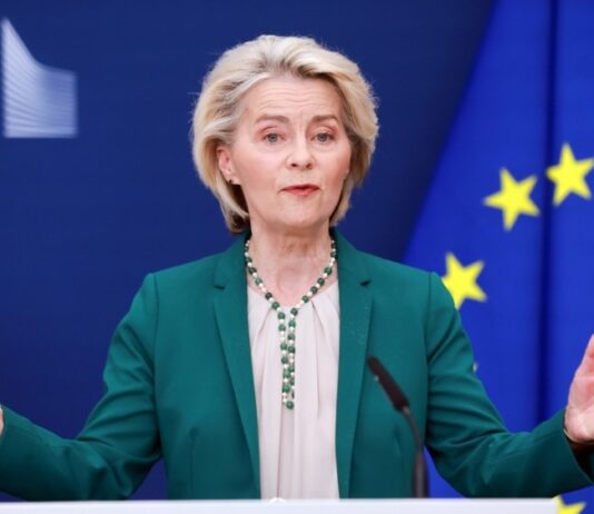 Європа надасть Україні 3,3 млрд євро на закупівлю ракет й дронів – фон дер Ляєн