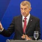 Проросійський Бабіш заявив, що Європа і США мають «змусити» до переговорів і Путіна, і Зеленського