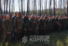 «Росіяни проспали справжній удар». Білецький озвучив результати операції «Вівальді»: відео