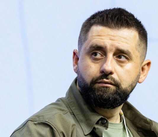Арахамия объяснил цель мирных переговоров с РФ