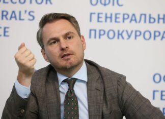 В Офисе генпрокурора опровергли «подозрение» директору НАБУ от Кравченко
