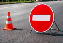 Из-за пожара в «Галактике» в Мариуполе перекрыли движение: автобусы пустили в объезд