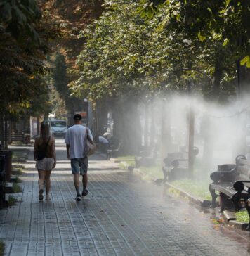 В Украину идет теплый воздух с юга: где завтра будет жарче всего