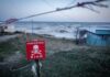 В Коблево семья взорвалась на мини на закрытом пляже