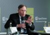 Инициатива на фронте принадлежит Украине, — эксдиректор ЦРУ Петреус