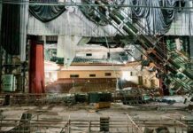 Суды открыли еще два производства по искам Мариуполя в Россию