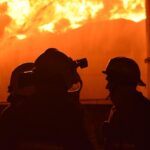 Россия ударила по складам под Киевом, начался сильный пожар