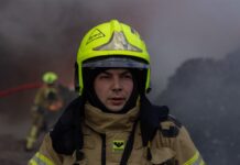 РФ массированно атаковала Конотоп: повреждены школа, детсад, бизнес и дома