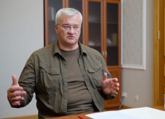 Закрытие «Русского дома» остановит шпионские сети Кремля, — Сибига