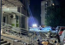 Повреждена высотка, разрушены офисы и учебные заведения: фото Одессы после ночной атаки РФ