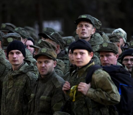 ВИЧ, гепатит, сифилис: вербовщики РФ готовы брать всех на войну в Украине