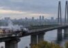 У Києві через російські удари перекрито три мости