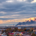 Україна атакувала найбільший НПЗ Росії за 2500 км від кордону – Fire Point