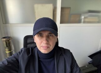 Затриманого в Австрії журналіста УП Ткача відпустили